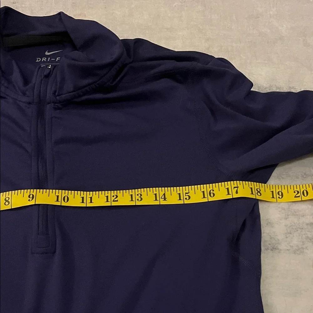 (167)Nike Deep Purple Performance Athletic Long Sleeve Top